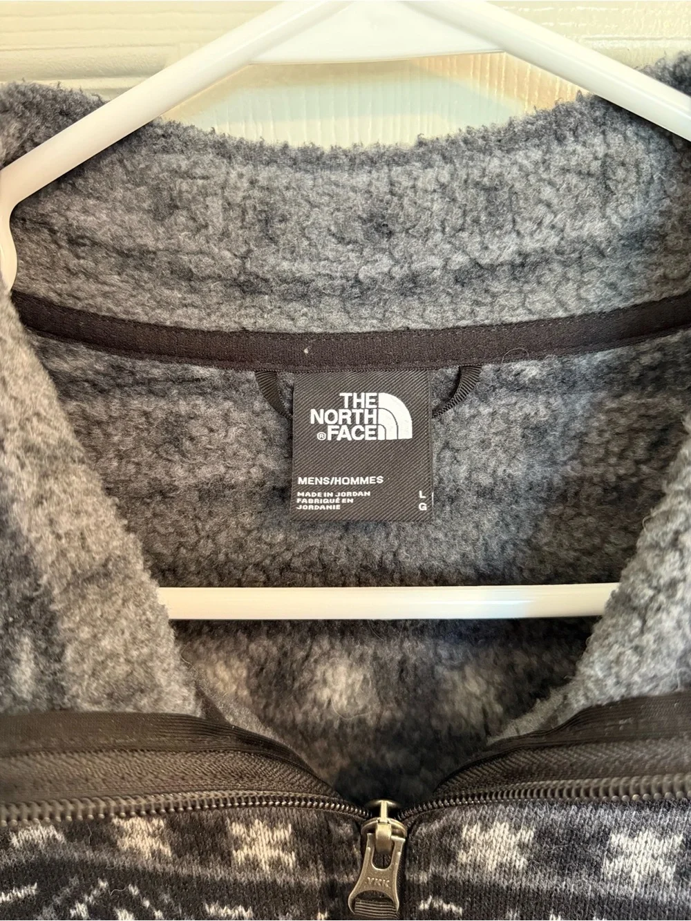 The North Face Fleece-Lined Pullover – Men’s Large